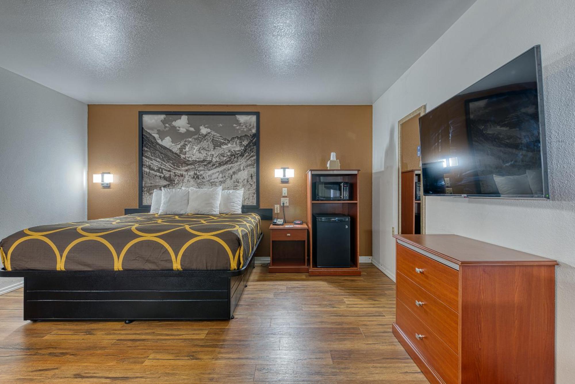 Super 8 by Wyndham Alamosa Motel Ruang foto