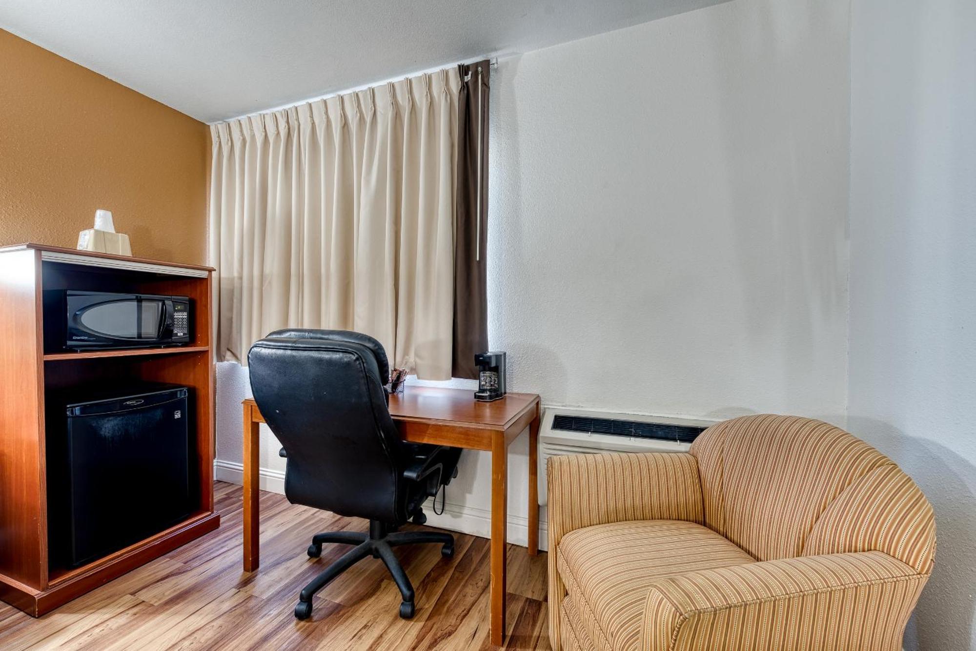 Super 8 by Wyndham Alamosa Motel Ruang foto