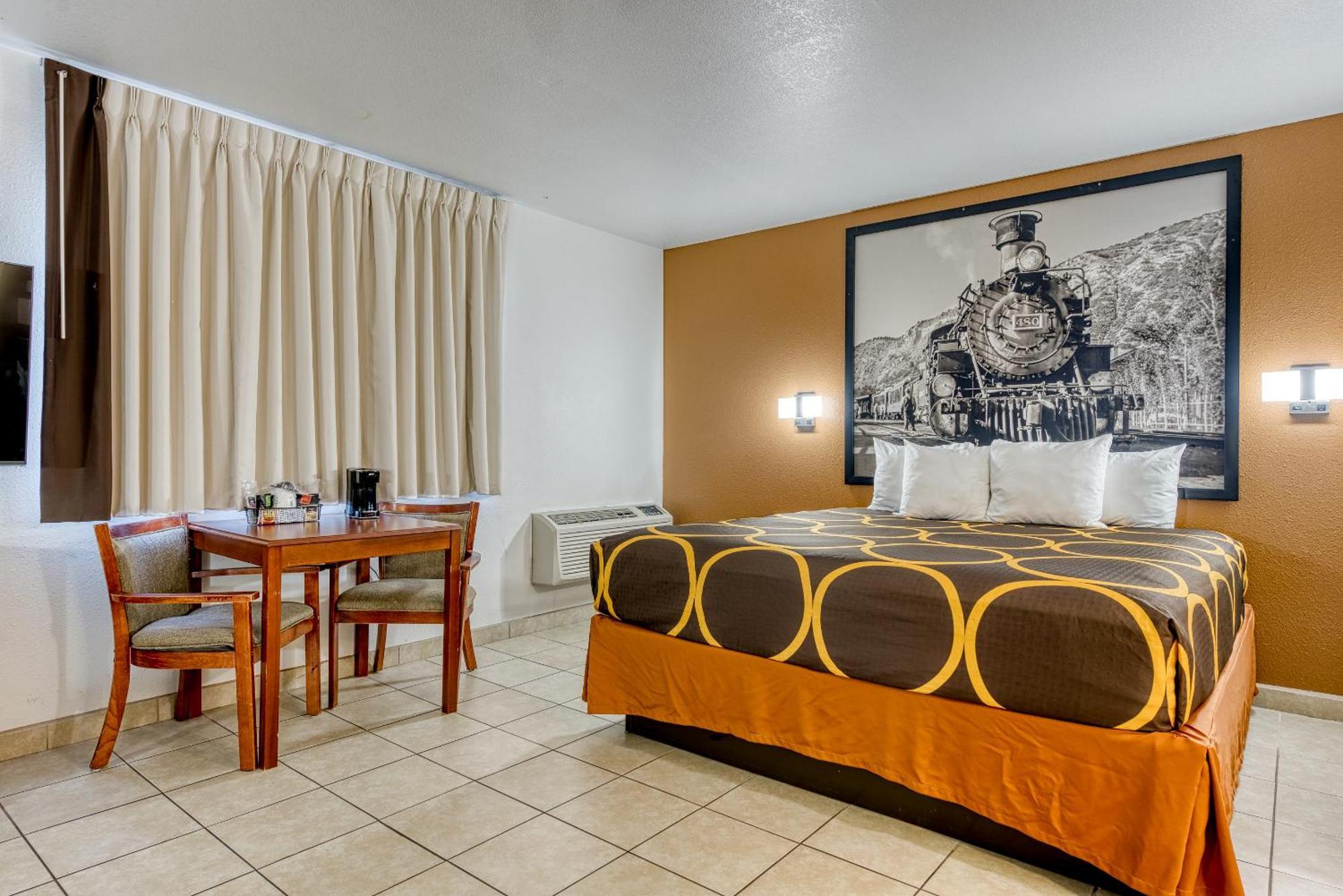 Super 8 by Wyndham Alamosa Motel Ruang foto