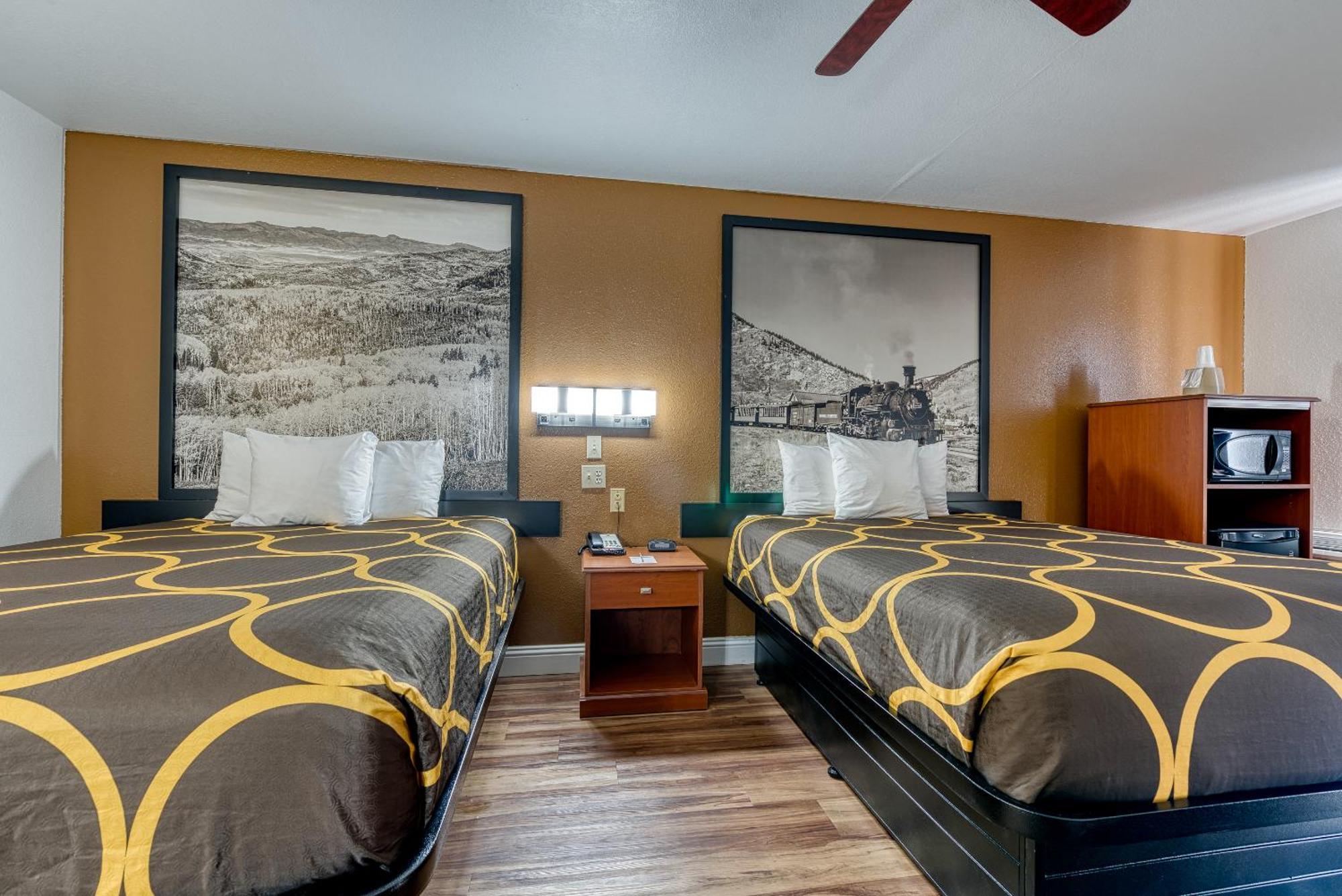 Super 8 by Wyndham Alamosa Motel Ruang foto